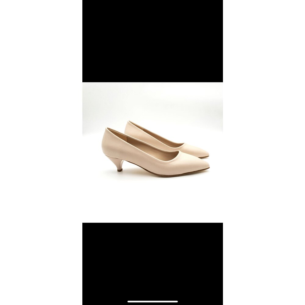 Kısa topuk stiletto